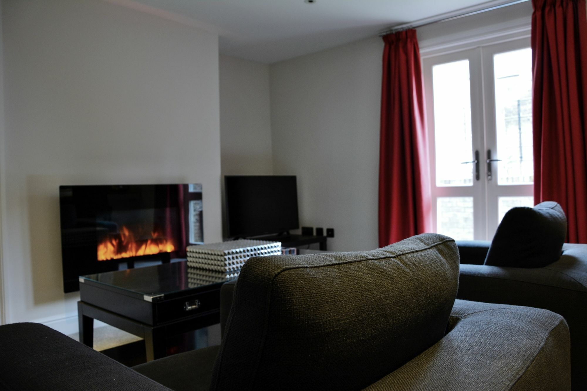 Pinnacle Residences - Cambridge Екстериор снимка